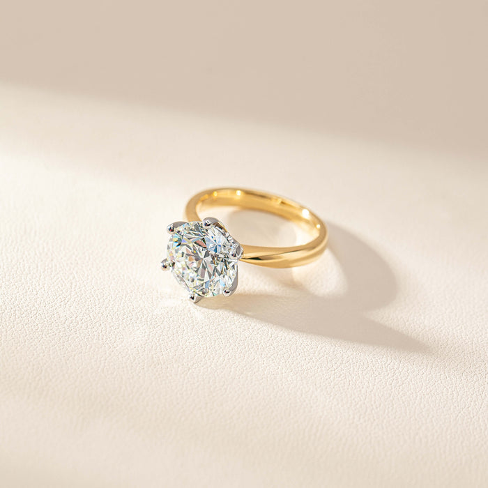 Diamond Nova Ring
