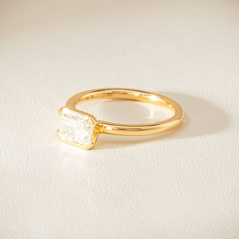 18ct Yellow Gold 1.00ct Radiant-Cut Diamond Elle Ring - Ring - Walker & Hall