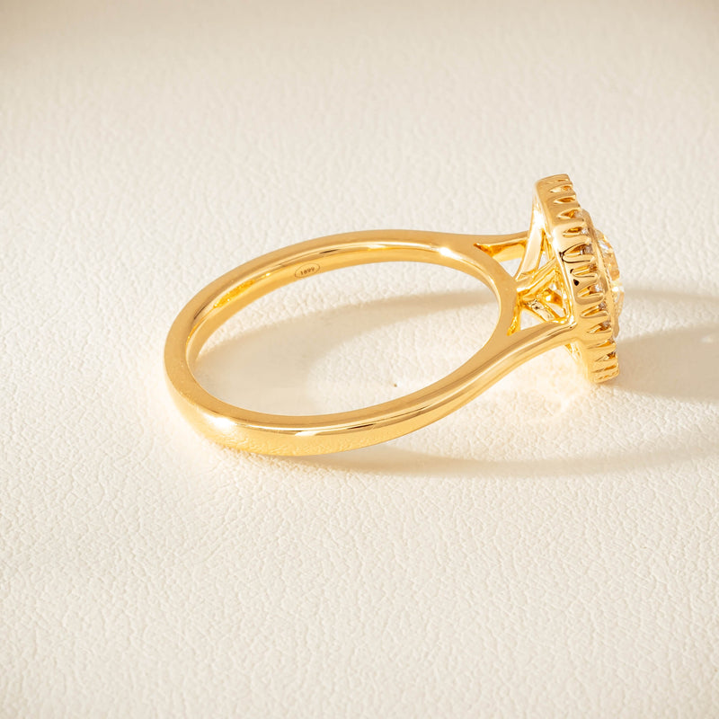 18ct Yellow Gold .96ct Diamond Daisy Ring - Ring - Walker & Hall