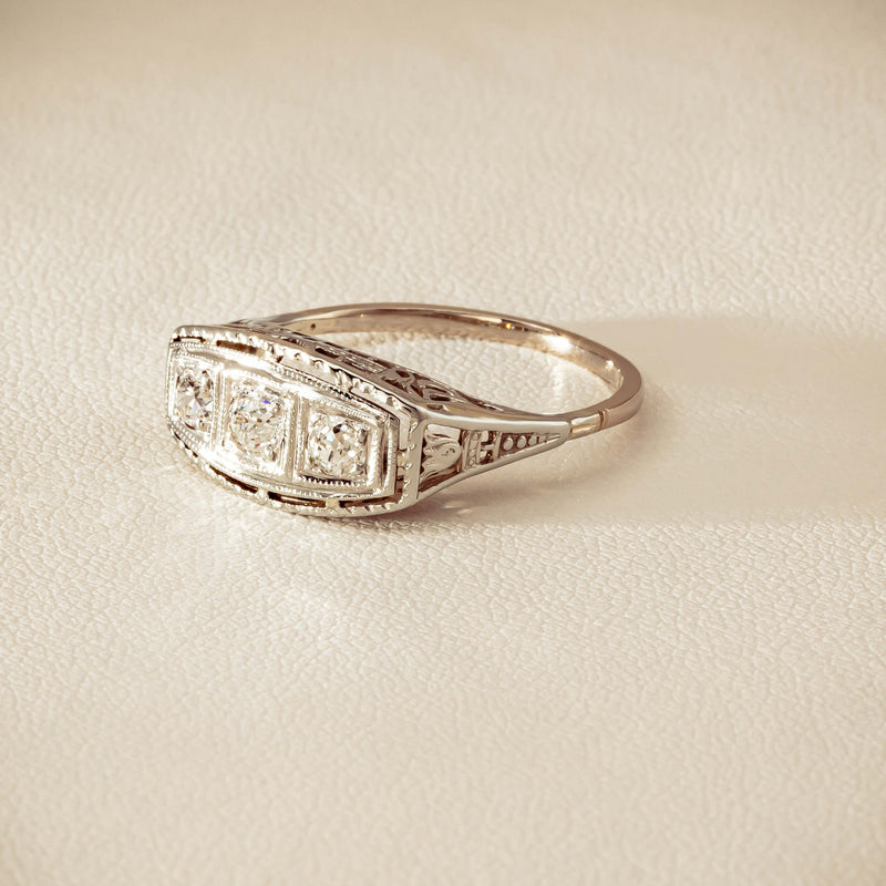 Deja Vu 18ct White Gold .35ct Old-Cut Diamond Ring