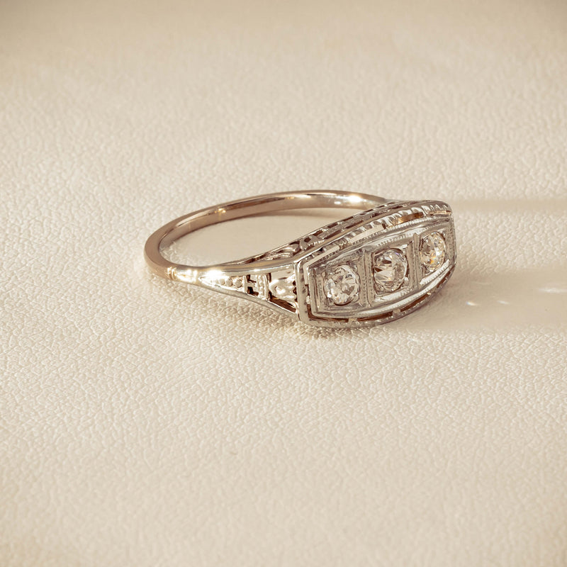 Deja Vu 18ct White Gold .35ct Old-Cut Diamond Ring