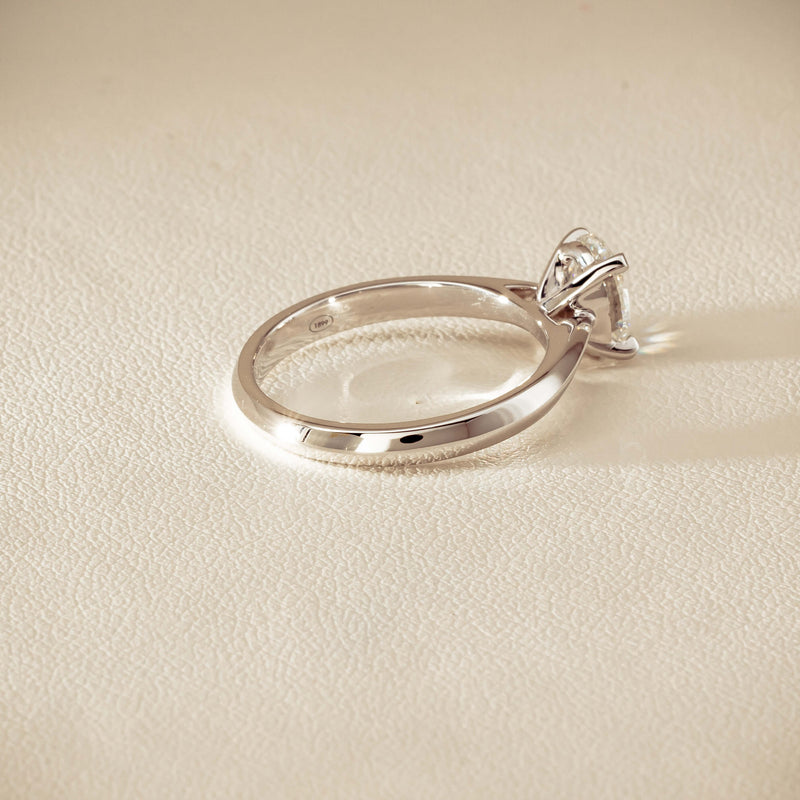 18ct White Gold 1.00ct Oval Diamond Venetian Ring - Ring - Walker & Hall