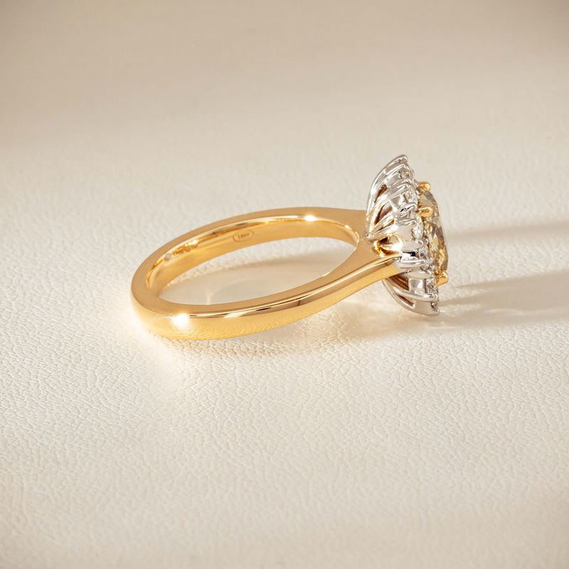 18ct Yellow Gold 2.08ct Cushion Fancy Diamond Belle Ring
