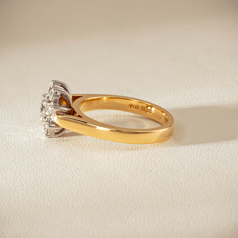 Deja Vu 18ct Yellow Gold 1.00ct Diamond Cluster Ring
