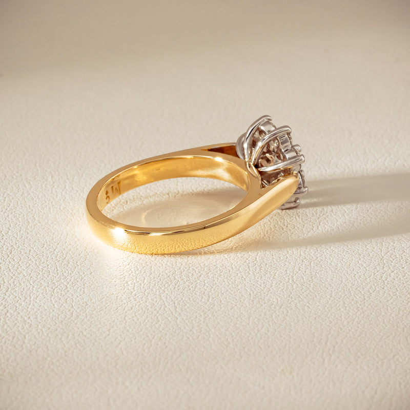 Deja Vu 18ct Yellow Gold 1.00ct Diamond Cluster Ring