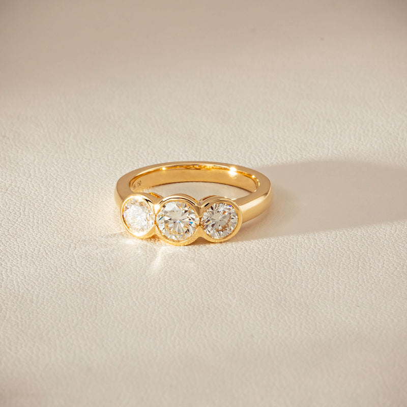 18ct Yellow Gold 1.68ct Reclaimed Diamond Natalia Ring