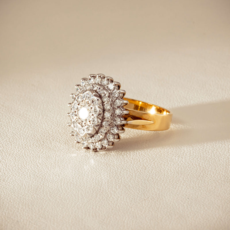 Deja Vu 18ct Yellow Gold 1.20ct Diamond Cluster Ring