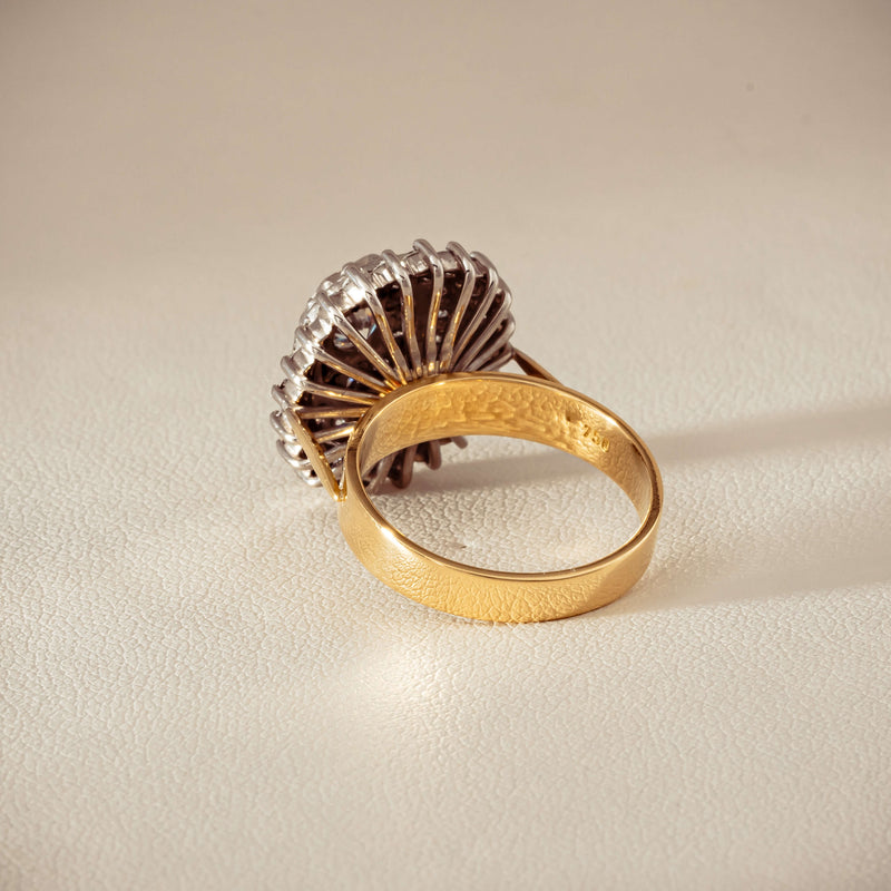 Deja Vu 18ct Yellow Gold 1.20ct Diamond Cluster Ring