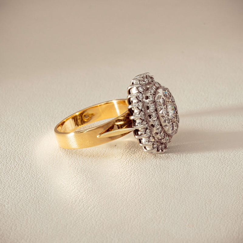 Deja Vu 18ct Yellow Gold 1.20ct Diamond Cluster Ring