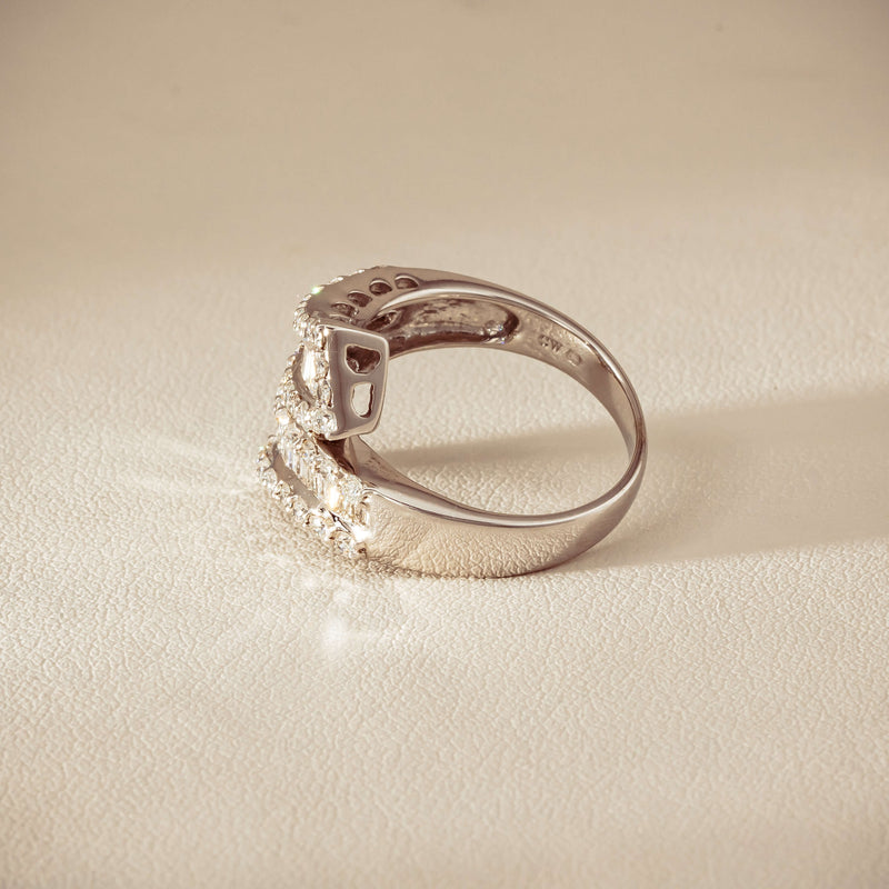 Deja Vu 18ct White Gold 1.80ct Diamond Crossover Ring