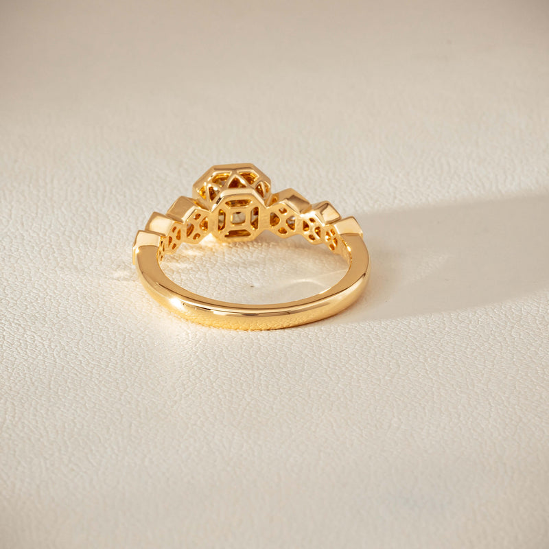 18ct Yellow Gold 1.28ct Octagonal Cognac Diamond Ring