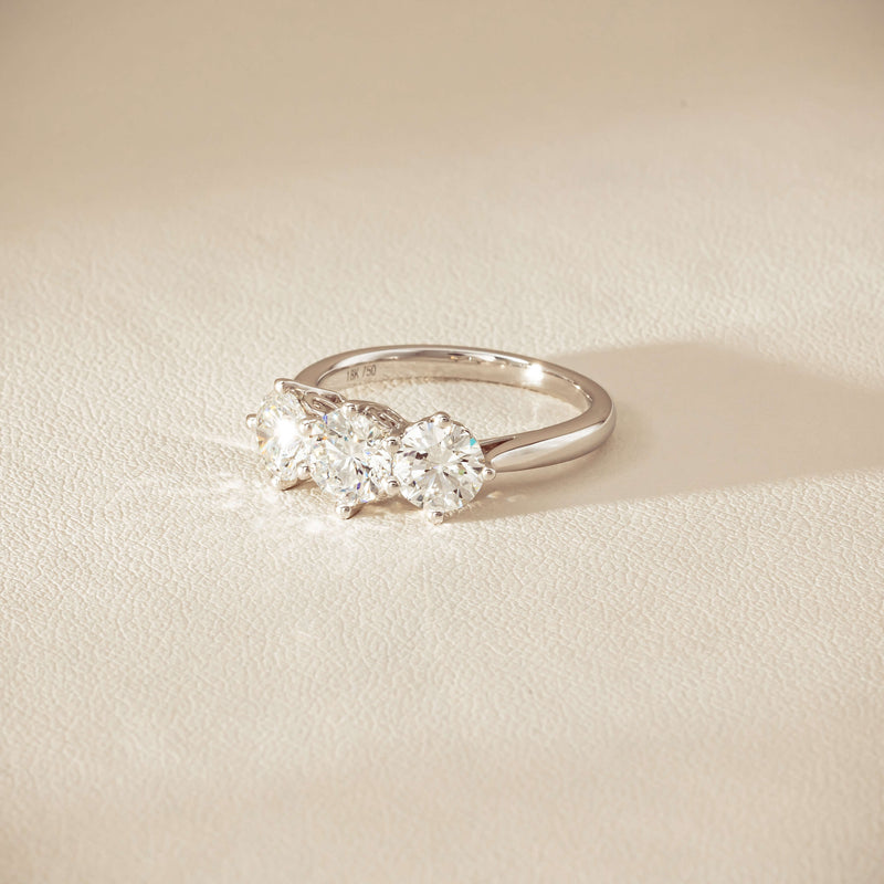 18ct White Gold 2.24ct Diamond Coronado Ring