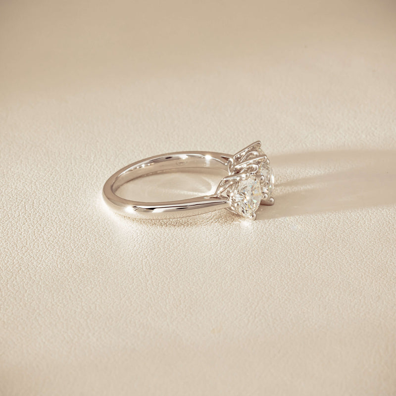 18ct White Gold 2.24ct Diamond Coronado Ring