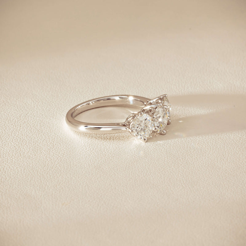 18ct White Gold 2.24ct Diamond Coronado Ring