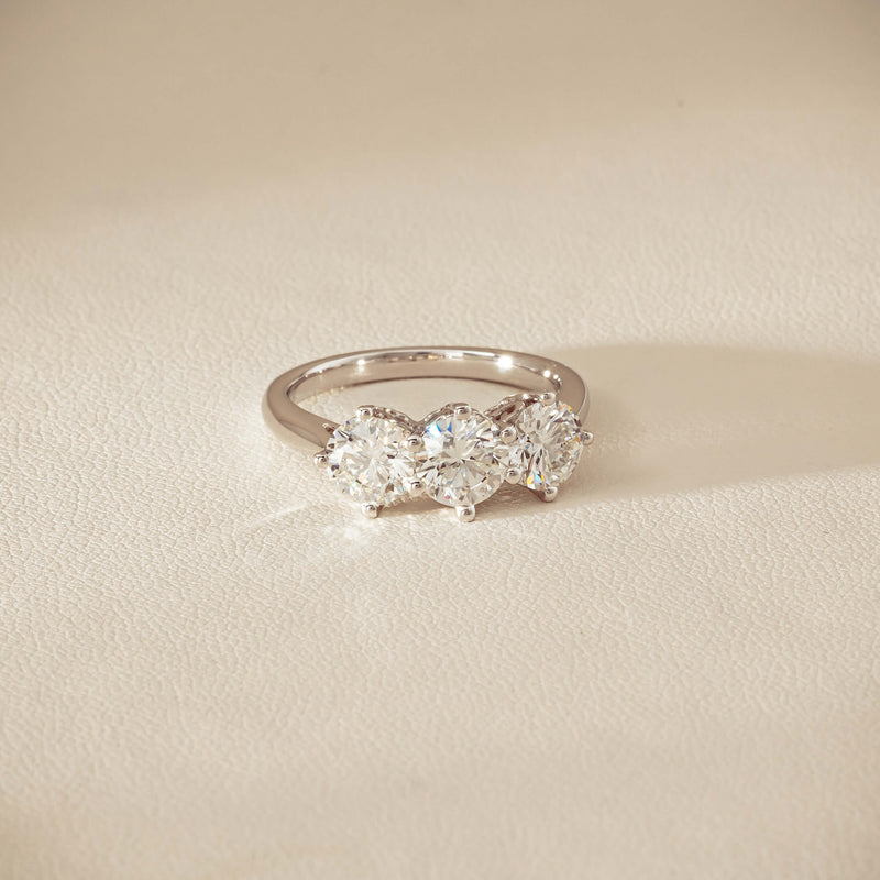 18ct White Gold 2.24ct Diamond Coronado Ring