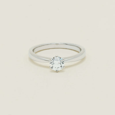 18ct White Gold .55ct Diamond Nova Ring