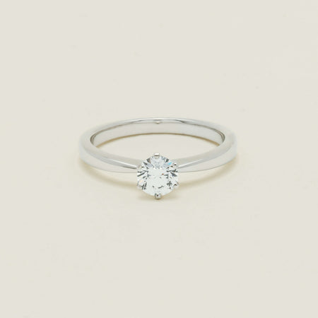 18ct White Gold .55ct Diamond Nova Ring
