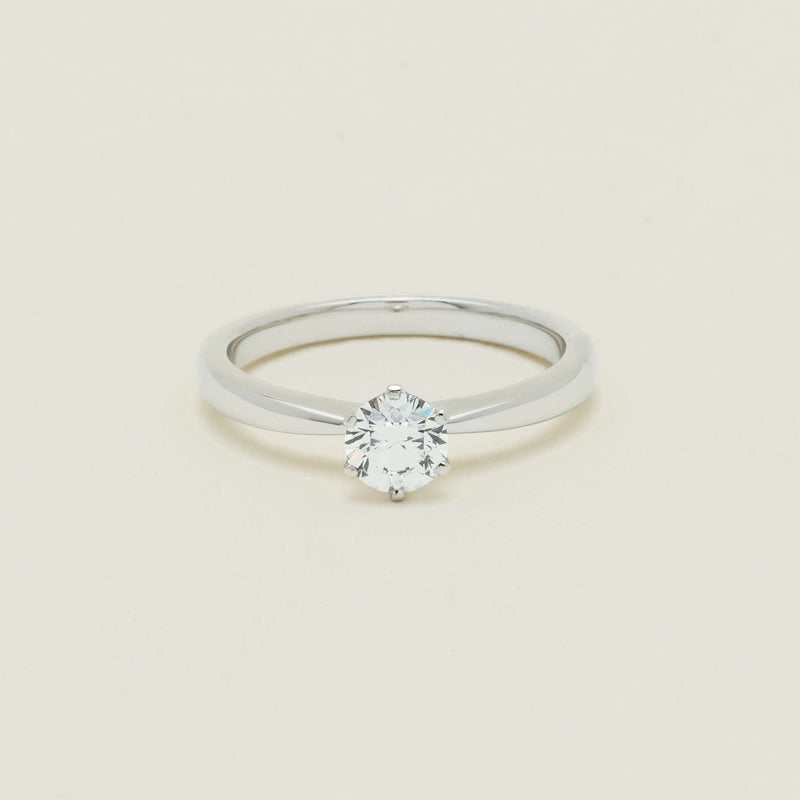 18ct White Gold .55ct Diamond Nova Ring