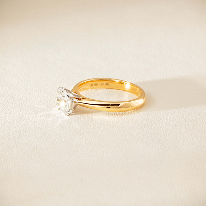 18ct Yellow Gold 1.01ct Diamond Venetian Ring - Ring - Walker & Hall