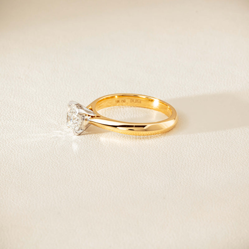 18ct Yellow Gold 1.01ct Diamond Venetian Ring - Ring - Walker & Hall