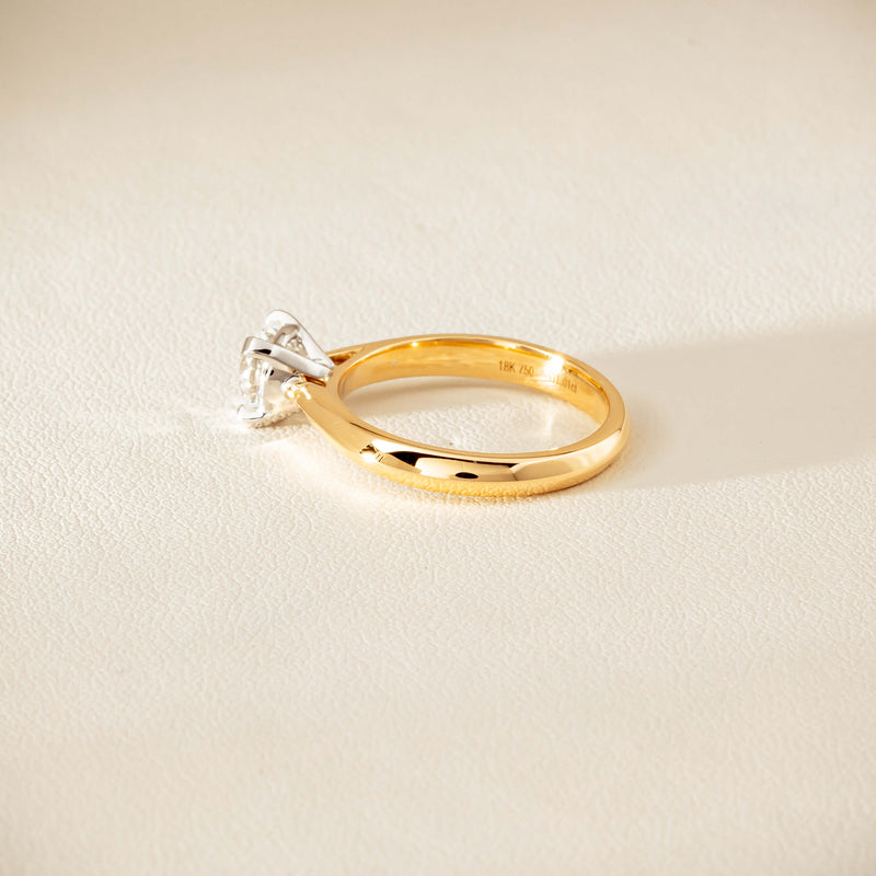 18ct Yellow Gold 1.01ct Diamond Venetian Ring - Ring - Walker & Hall
