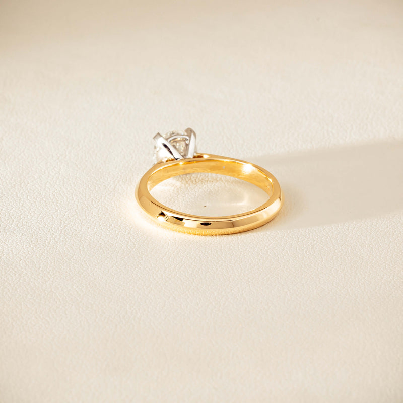 18ct Yellow Gold 1.01ct Diamond Venetian Ring - Ring - Walker & Hall