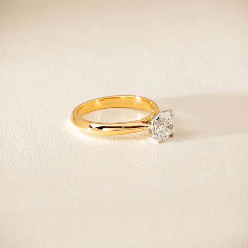 18ct Yellow Gold 1.01ct Diamond Venetian Ring - Ring - Walker & Hall