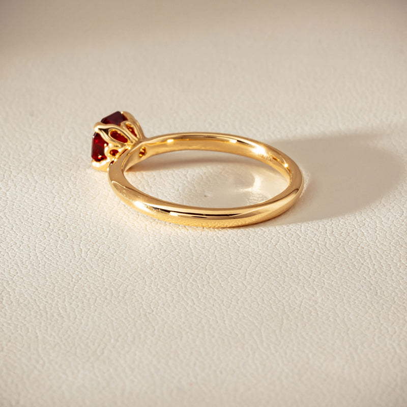 18ct Yellow Gold Garnet Mini Octavia Ring - Ring - Walker & Hall