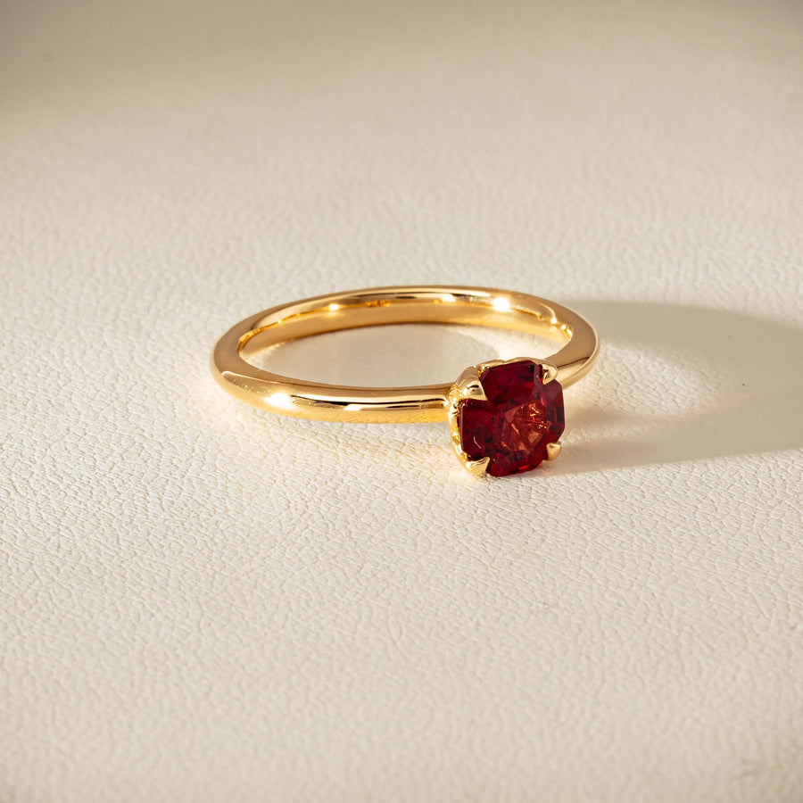 18ct Yellow Gold Garnet Mini Octavia Ring - Ring - Walker & Hall
