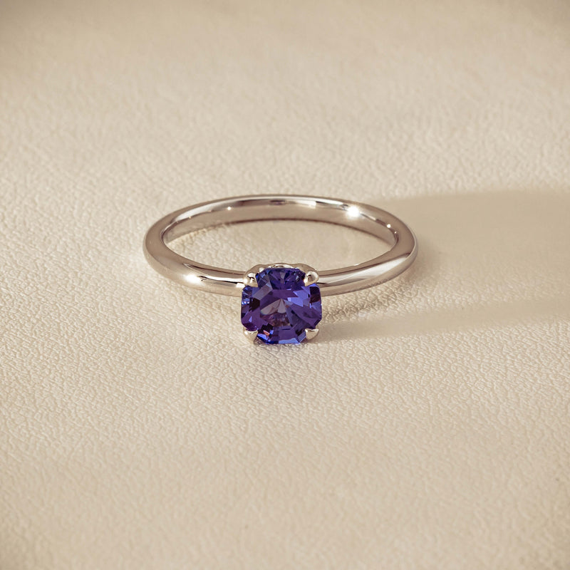 18ct White Gold Tanzanite Mini Octavia Ring - Ring - Walker & Hall