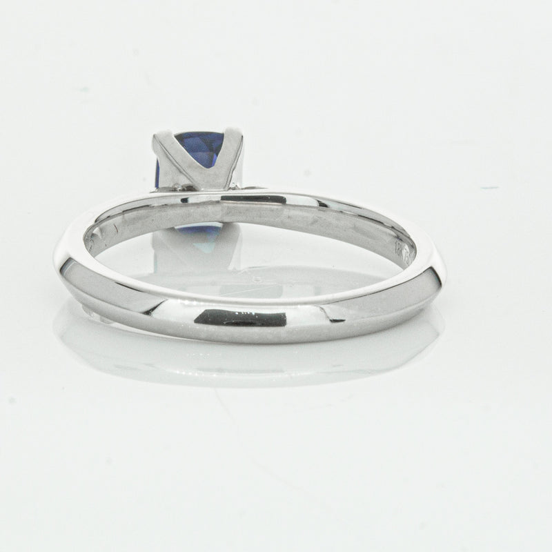 18ct White Gold 1.07ct Sapphire Venetian Ring-Ring-Walker & Hall