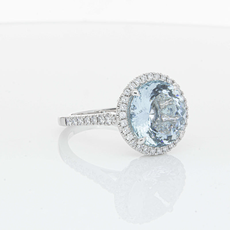 18ct White Gold 5.30ct Aquamarine & Diamond Sierra Ring-Ring-Walker & Hall