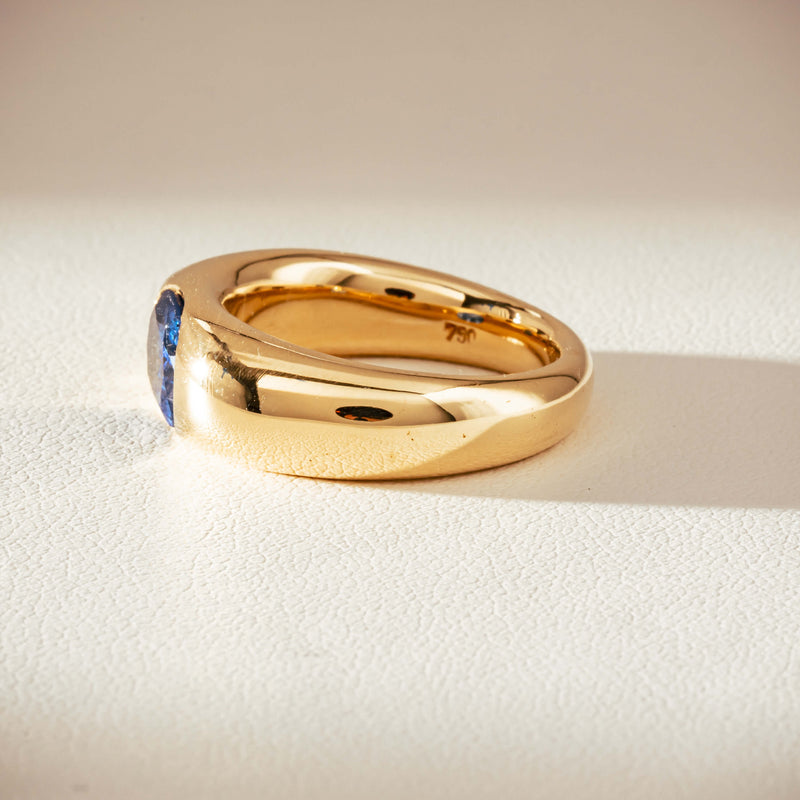 Vintage 18ct Yellow Gold 2.00ct Sapphire Ring-Ring-Walker & Hall