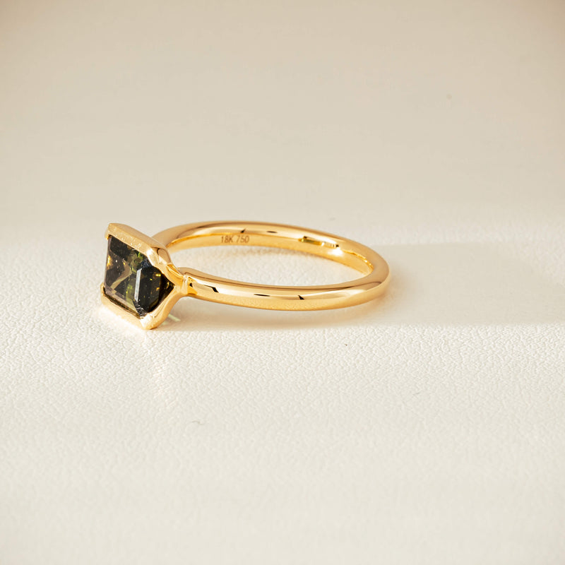 18ct Yellow Gold 1.77ct Green Tourmaline Elle Ring - Ring - Walker & Hall