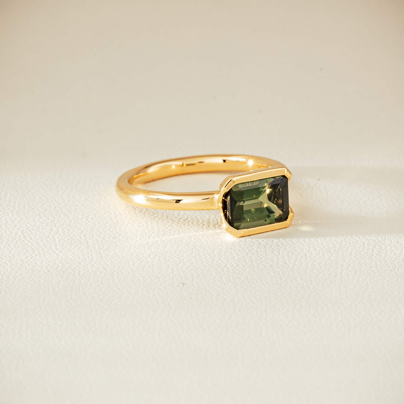 18ct Yellow Gold 1.77ct Green Tourmaline Elle Ring - Ring - Walker & Hall