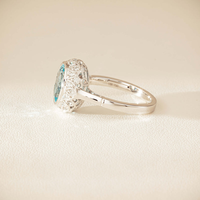 18ct White Gold 2.35ct Aquamarine & Diamond Dulce Ring - Ring - Walker & Hall