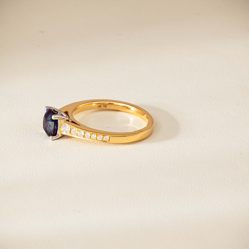 18ct Yellow Gold 1.55ct Sapphire & Diamond Vantage Ring - Ring - Walker & Hall