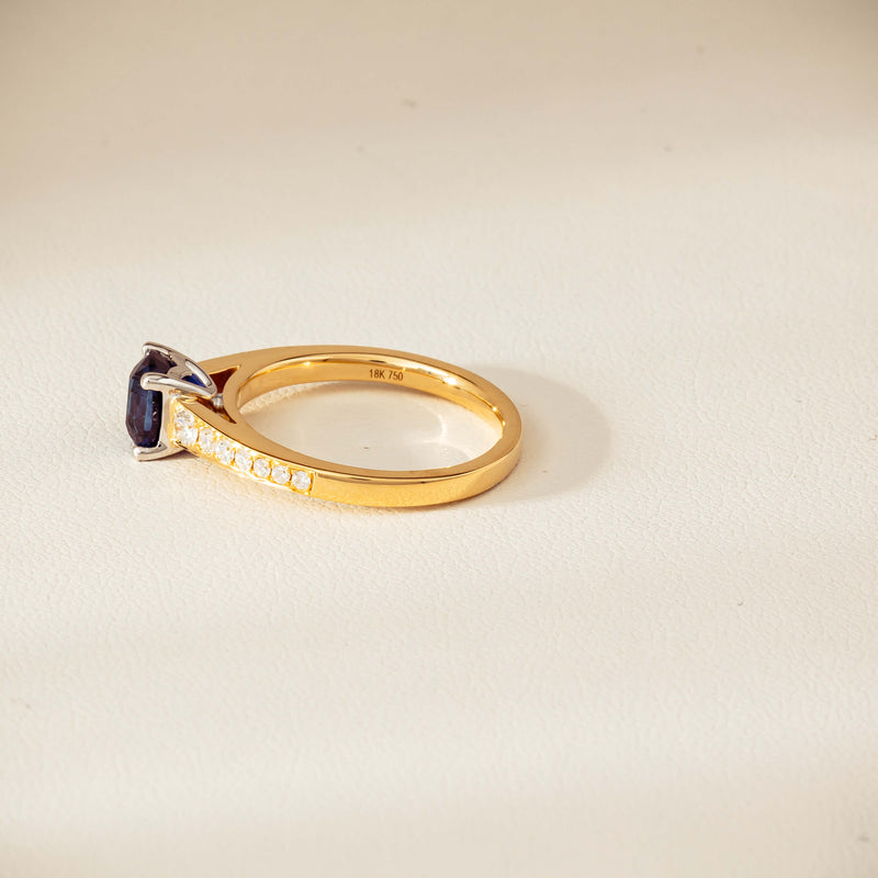 18ct Yellow Gold 1.55ct Sapphire & Diamond Vantage Ring - Ring - Walker & Hall