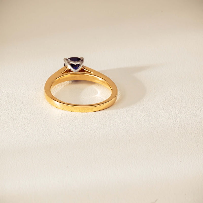 18ct Yellow Gold 1.55ct Sapphire & Diamond Vantage Ring - Ring - Walker & Hall