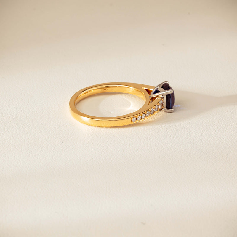 18ct Yellow Gold 1.55ct Sapphire & Diamond Vantage Ring - Ring - Walker & Hall