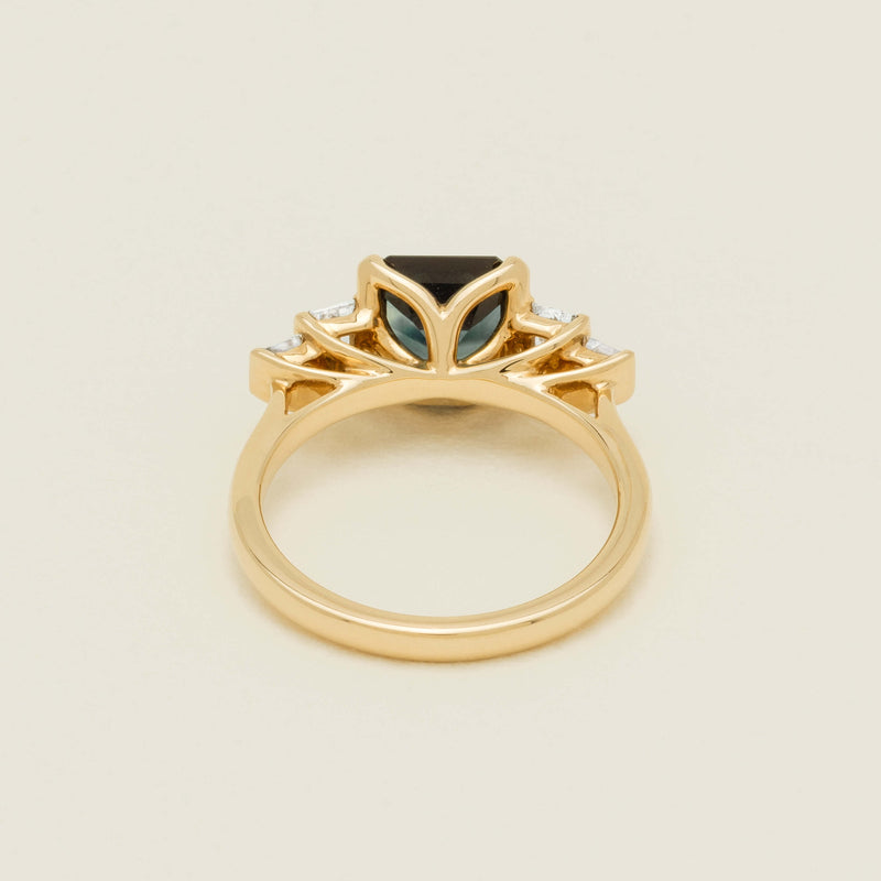 18ct Yellow Gold 3.06ct Teal Sapphire & Diamond Daphne Ring - Ring - Walker & Hall