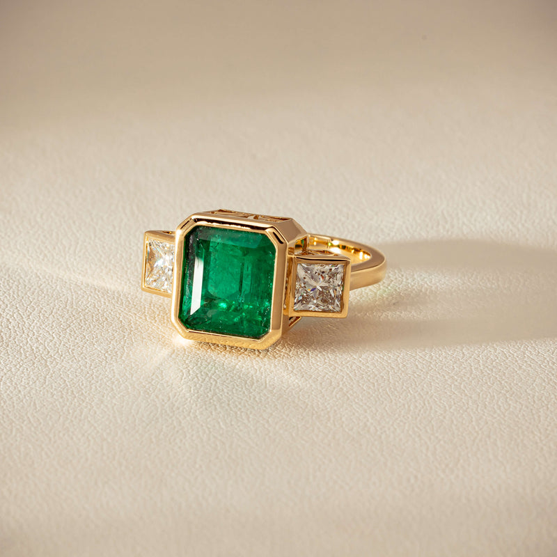18ct Yellow Gold 5.07ct Emerald & Princess-Cut Diamond Ring - Ring - Walker & Hall