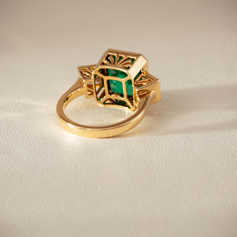 18ct Yellow Gold 5.07ct Emerald & Princess-Cut Diamond Ring - Ring - Walker & Hall
