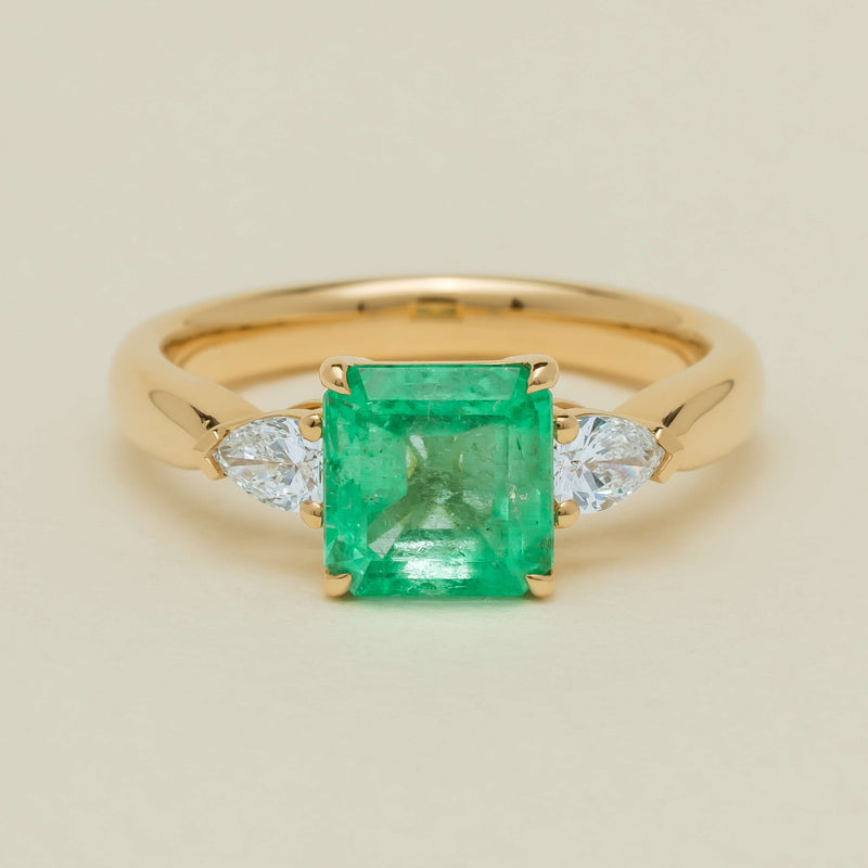 18ct Yellow Gold 1.83ct Emerald & Diamond Ayla Ring - Ring - Walker & Hall