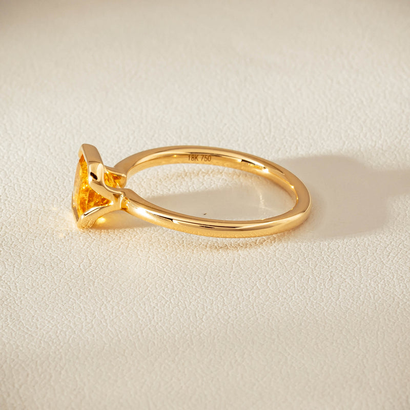 18ct Yellow Gold 2.03ct Yellow Sapphire Elle Ring - Ring - Walker & Hall