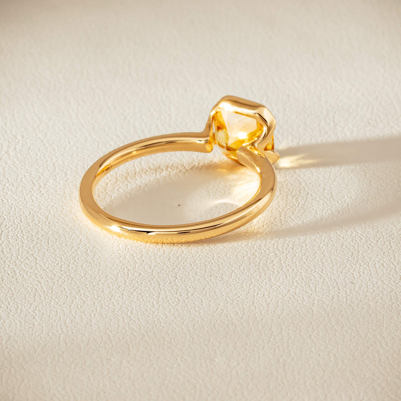 18ct Yellow Gold 2.03ct Yellow Sapphire Elle Ring - Ring - Walker & Hall