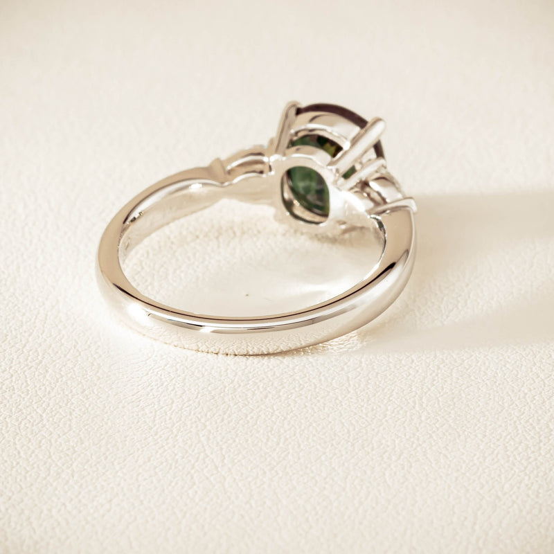 18ct White Gold 2.61ct Green Sapphire & Diamond Ayla Ring - Ring - Walker & Hall