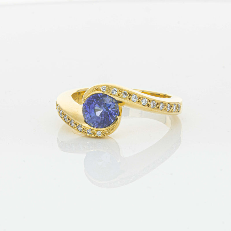 Deja Vu 18ct Yellow Gold 1.28ct Sapphire & Diamond Ring - Ring - Walker & Hall