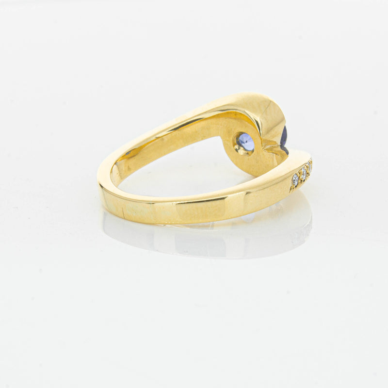 Deja Vu 18ct Yellow Gold 1.28ct Sapphire & Diamond Ring - Ring - Walker & Hall