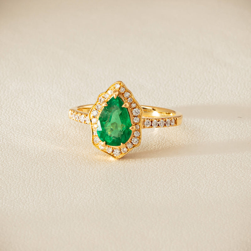 Deja Vu 18ct Yellow Gold 1.22ct Emerald & Diamond Ring - Ring - Walker & Hall